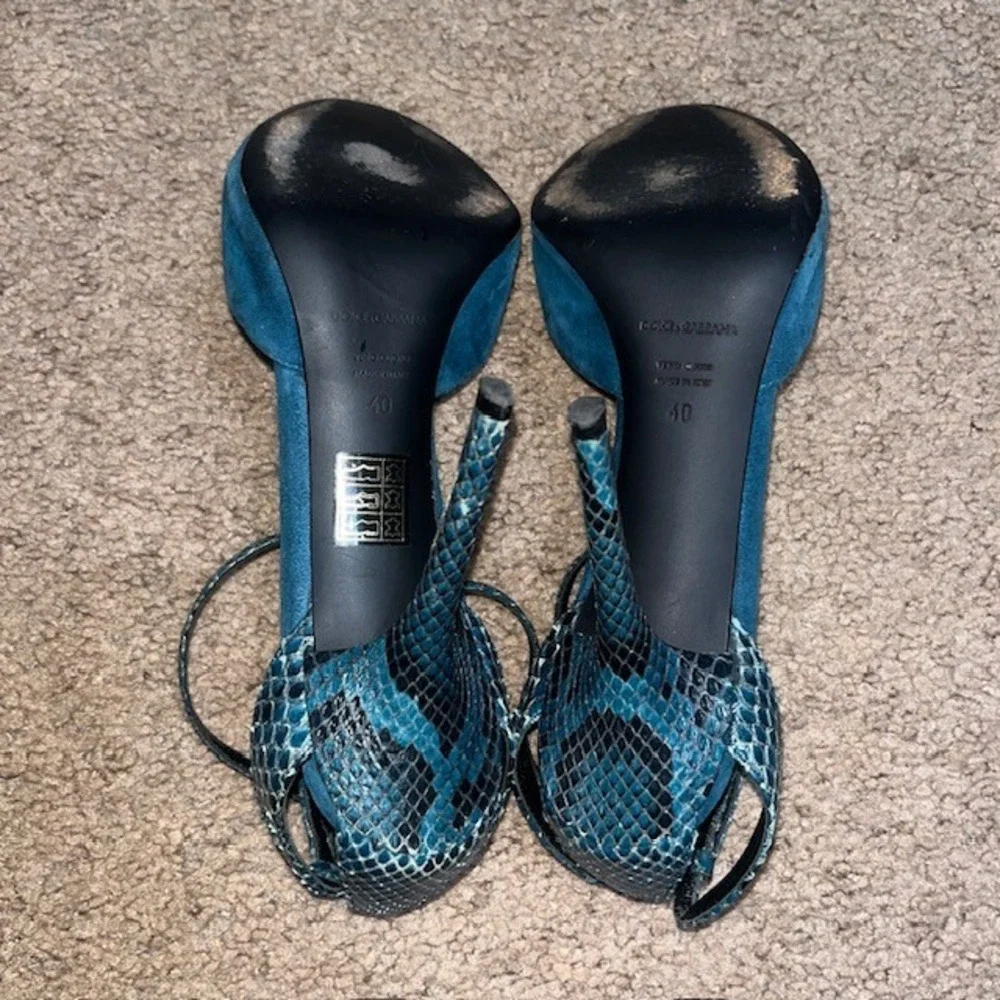 Dolce & Gabbana‎ Snakeskin Ankle Strap Peep Toe Stiletto High Heel Pump Teal 40